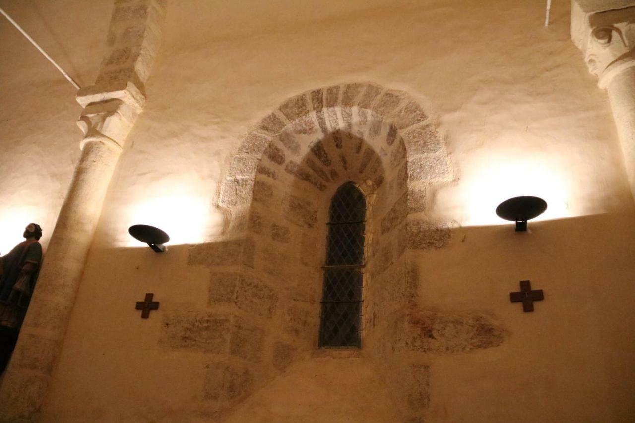 La Roulotte De Lola - Chambre D'Hotes La Celle  Экстерьер фото
